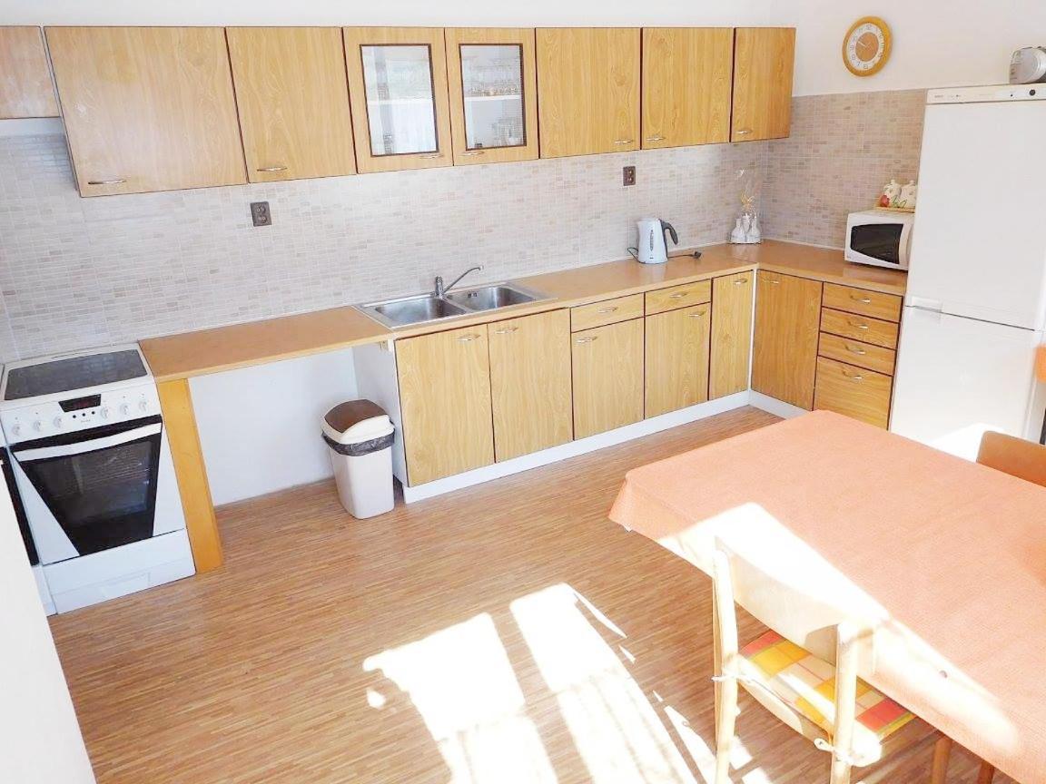 Prazdninovy Dum Sloup - Sloup V Cechach Hotel ภายนอก รูปภาพ